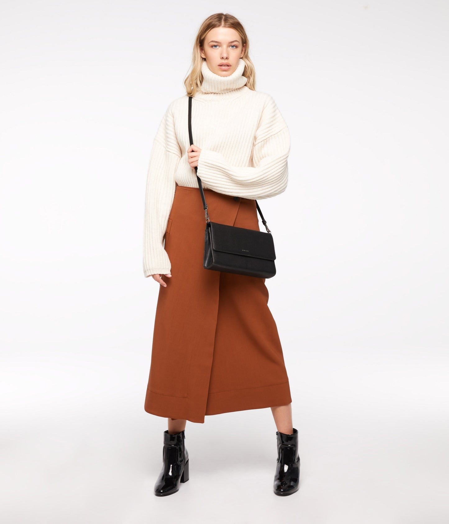 DREWLG Large Vegan Crossbody Bag - Vintage | Color: Pink - variant::heirloom