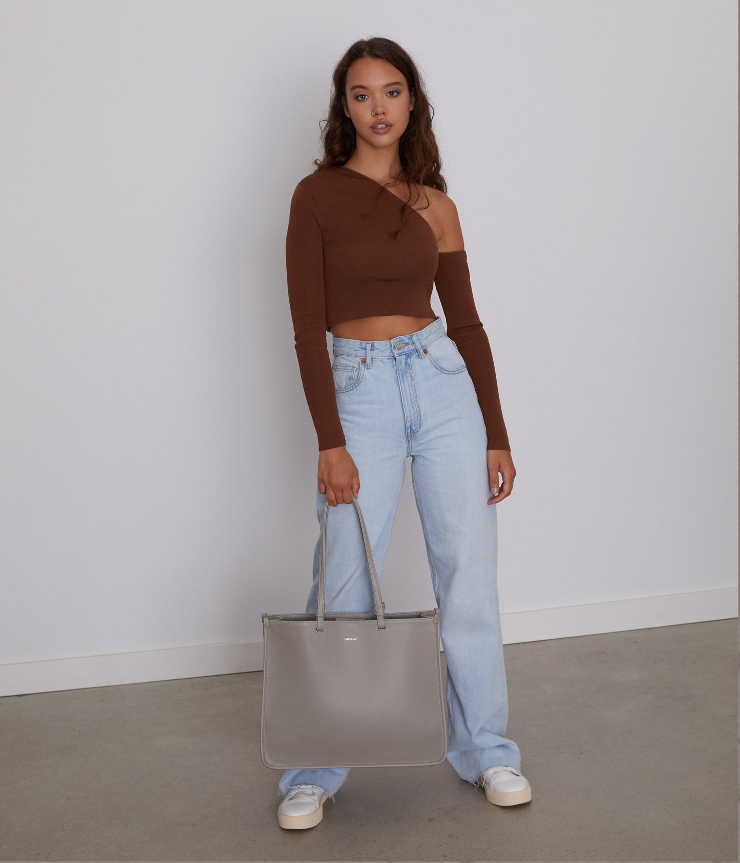 CALINA Vegan Tote Bag - Vintage | Color: Red - variant::barn