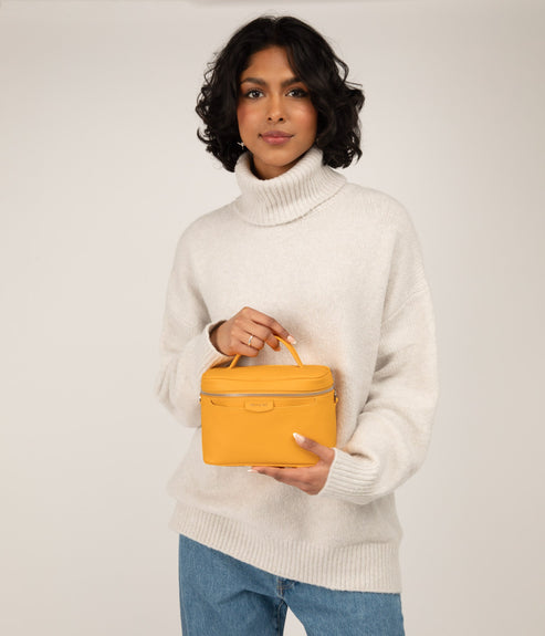 CORTNEY Vegan Crossbody Bag - Purity | Color: Orange - variant::arancia