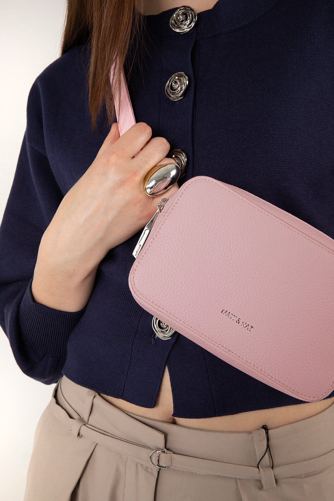 LARRA Vegan Belt Bag – Grain | Color: Quartz- variant::quartz