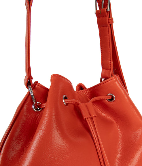 JAN Vegan Bucket Bag – Theme | Color: Tomato - variant::tomato