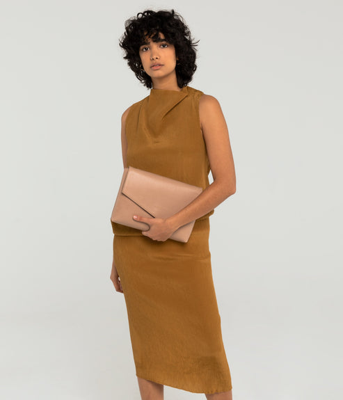 RIYA Vegan Clutch - Vintage | Color: Blue - variant::breeze