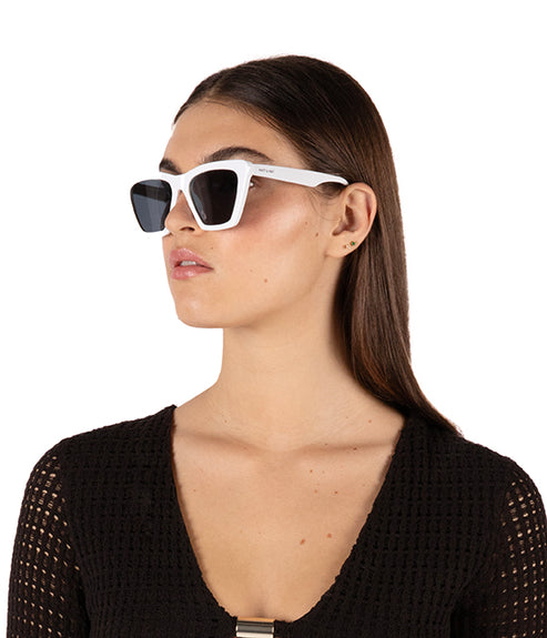 LIDIA Classic Sunglasses | Color: White - variant::white