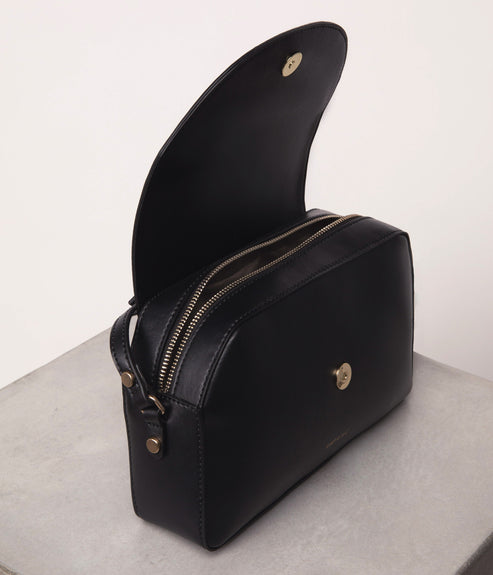 variant:: black -- paar uppeal black