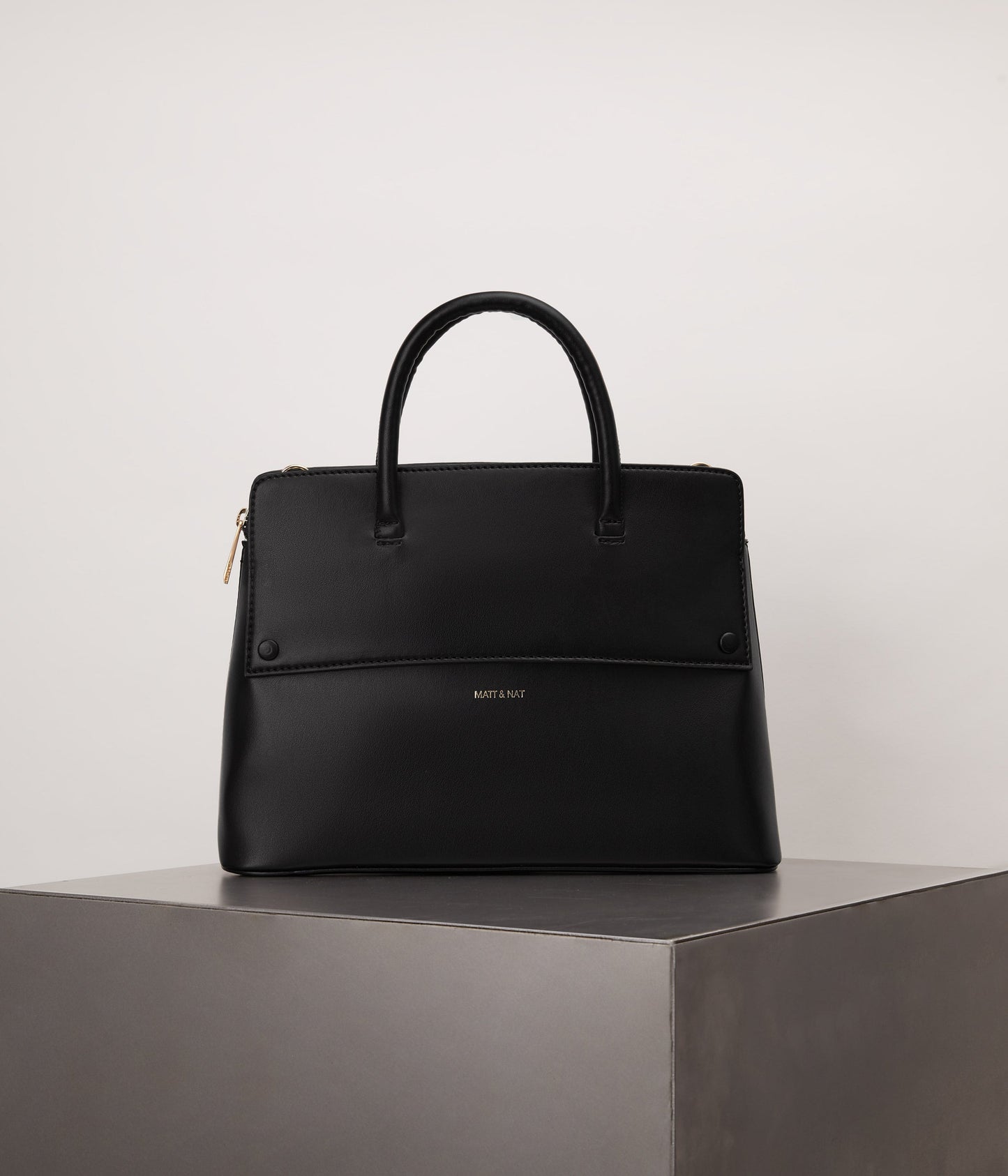 variant:: black -- silva uppeal black