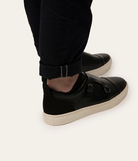OSCAR Men's Vegan Sneakers | Color: Black, White - variant::black