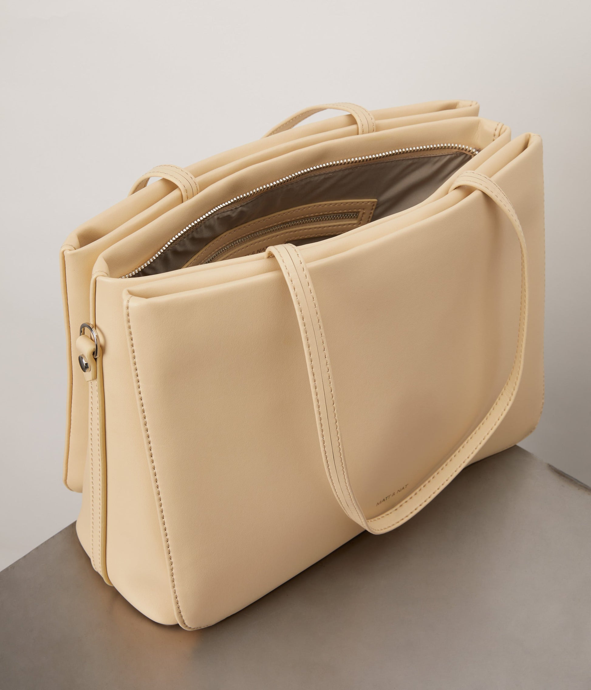 variant:: organic -- maia appleskin organic