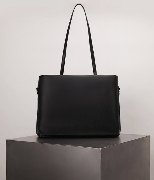 variant:: black -- maia appleskin black