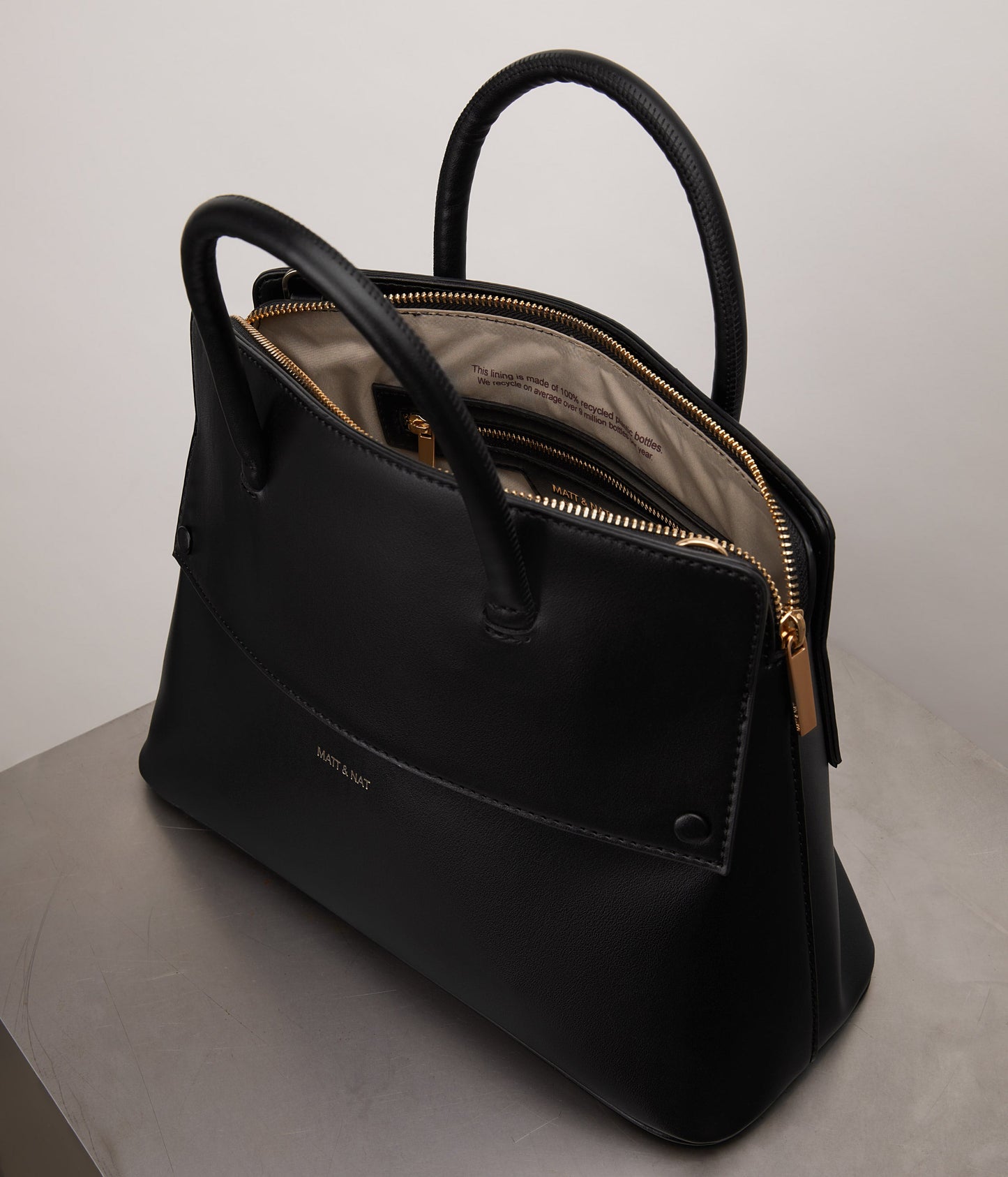 variant:: black -- silva uppeal black